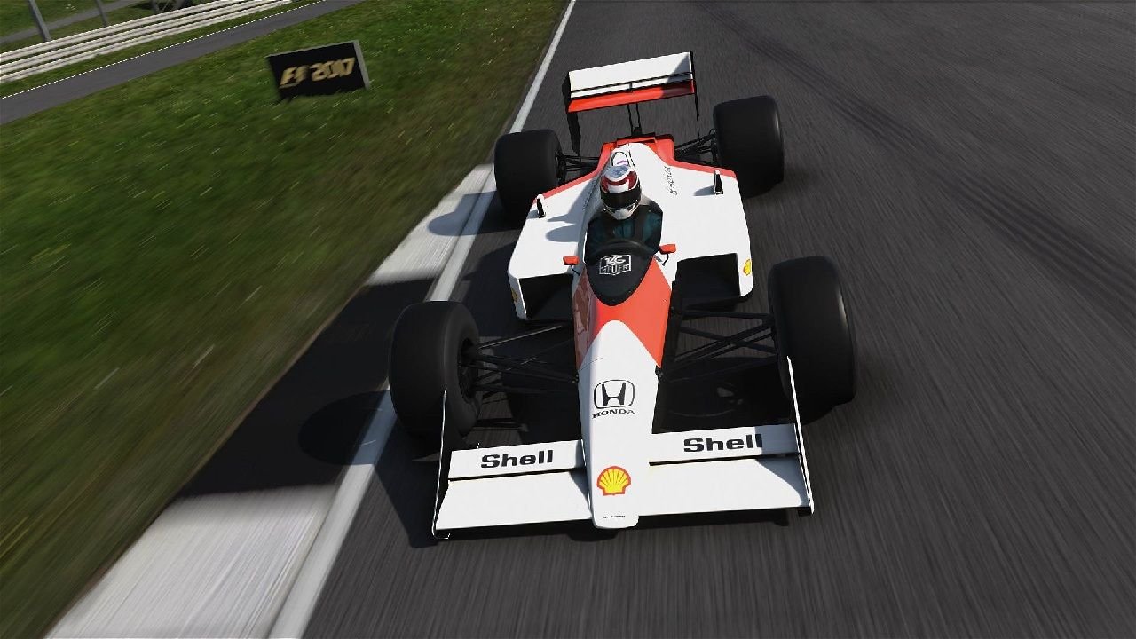 F1 2017 - 1988 McLAREN MP4 4 Classic Car DLC EN Global screenshot 2
