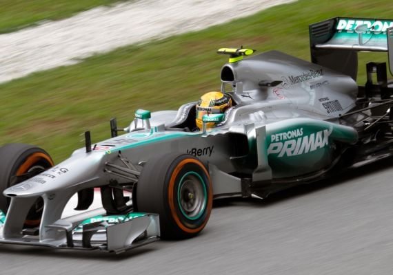 F1 2013 Classic Edition Global screenshot 3